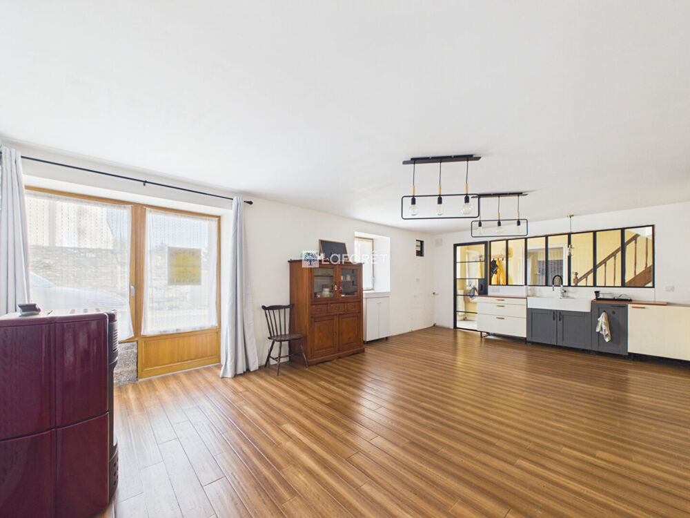 Maison Pleyben 8 pièce(s) 177,80 m2