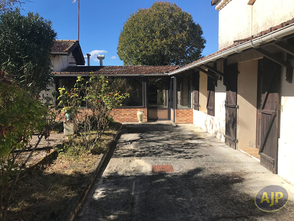 Vente Maison Maison T4 126m² sur 350m² de terrain Begadan