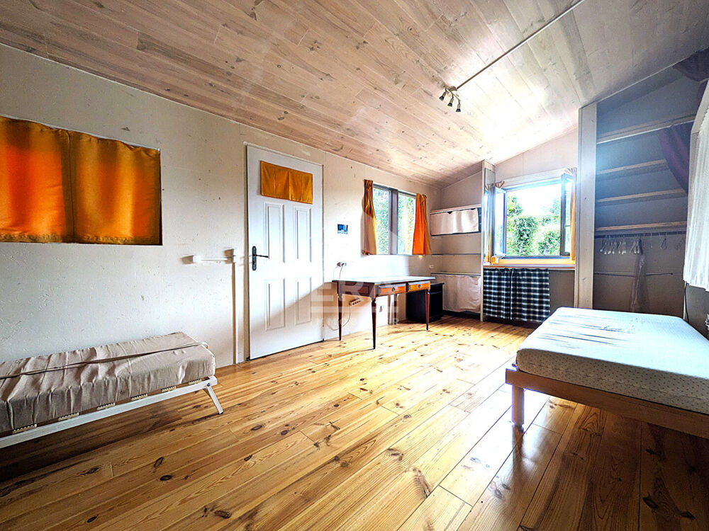 Opportunité rare Maison/ Chalet à rénover AU CALME ABSOLU - Valbonne