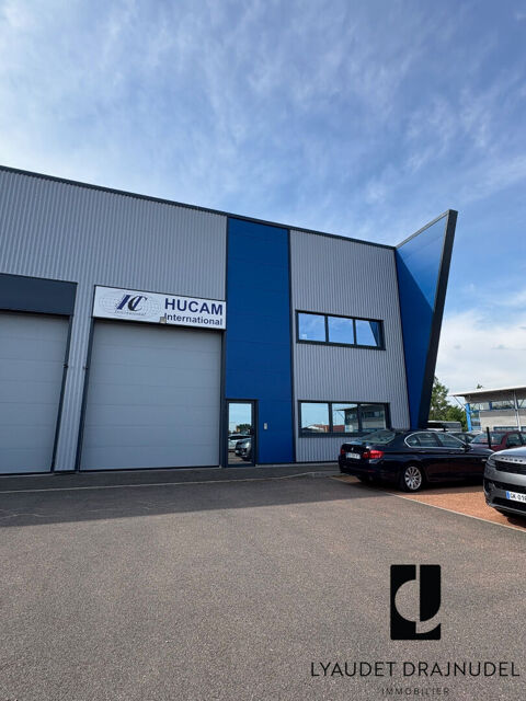 Local d'activité Le Coteau 9 pièce(s) 341 m2 2915 42120 Le coteau