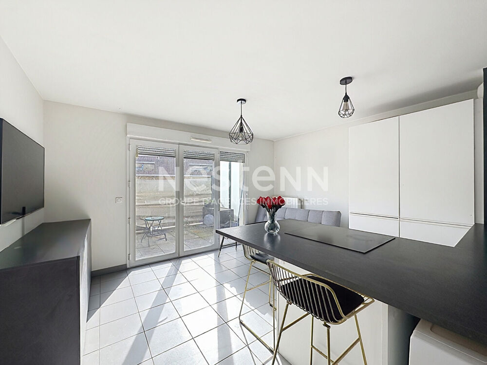 Vente Appartement Appartement 2 pièces avec terrasse - 69500 BRON Bron