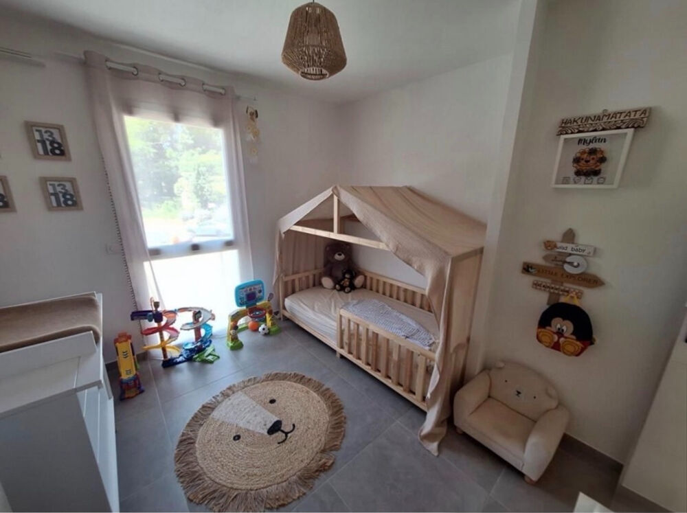 Vente Appartement APPARTEMENT T3 DE 76 M² AVEC TERRASSE ET STATIONNEMENT Istres