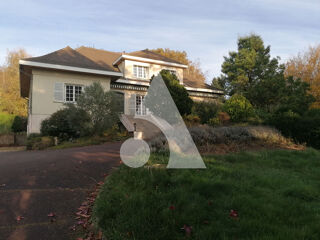  Maison � vendre 7 pi�ces 307 m�