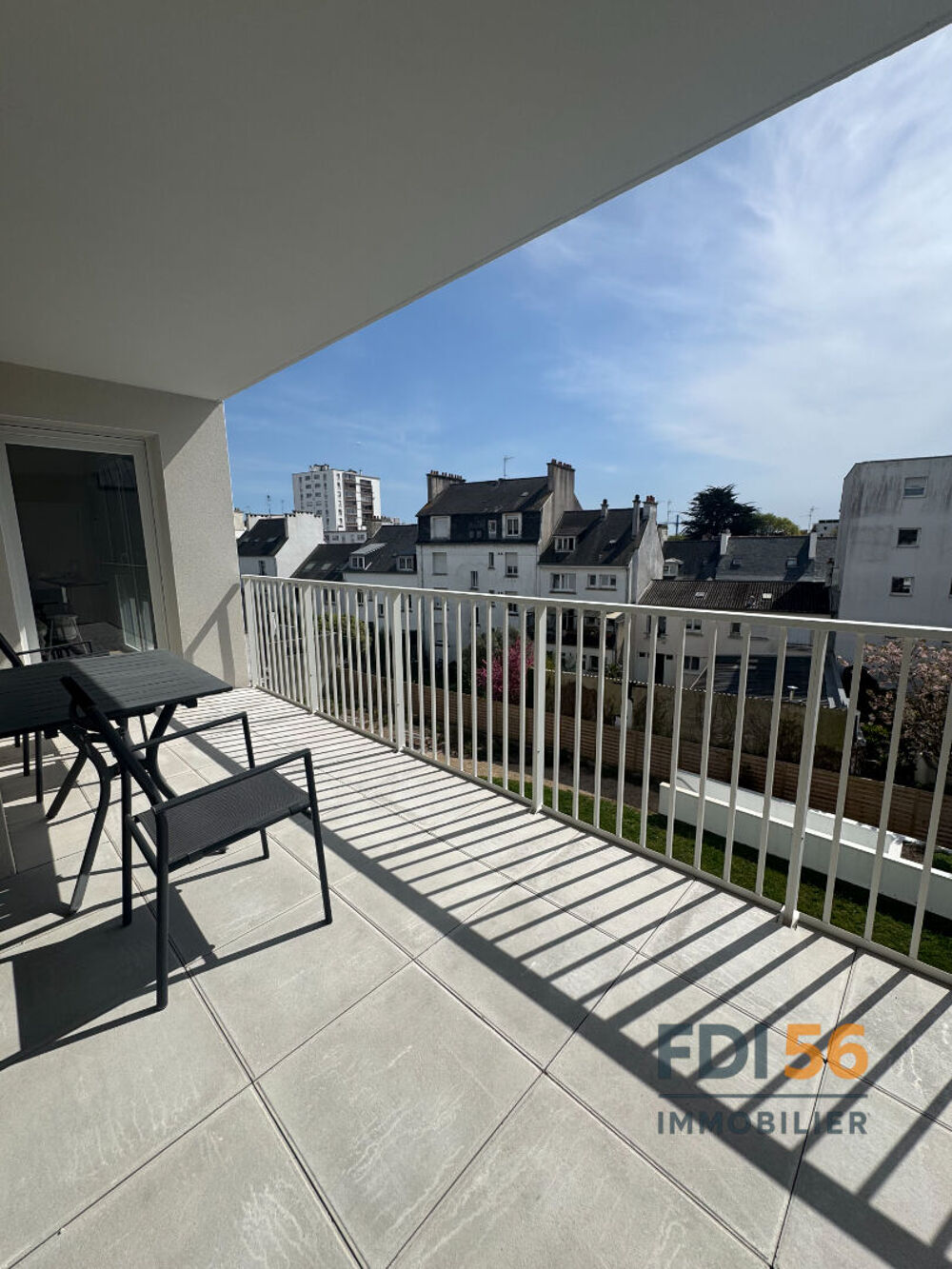 EXCLUSIVITÉ : T3 PMR 70 M² - RÉSIDENCE 2024 - STATIONNEMENT - BALCON - PROCHE GARE