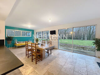  Maison à vendre 8 pièces 261 m²