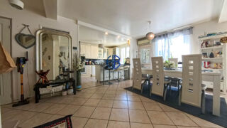  Maison  vendre 8 pices 158 m