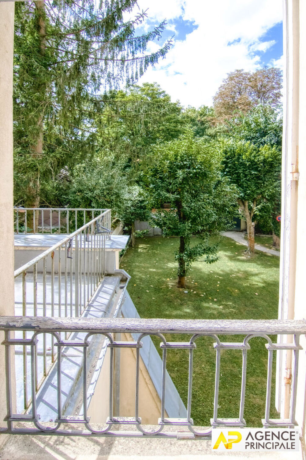 � vendre  Appartement Versailles (78000)