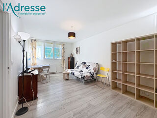  Appartement à louer 1 pièce 35 m²