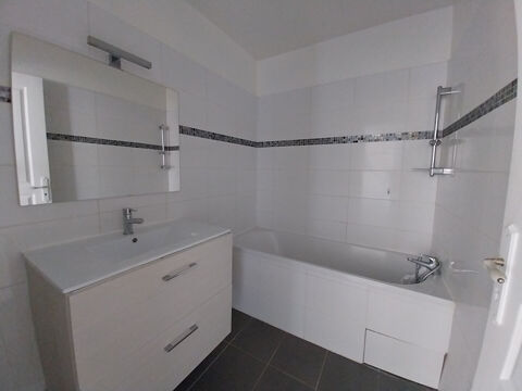  Appartement � louer 4 pi�ces 75 m�