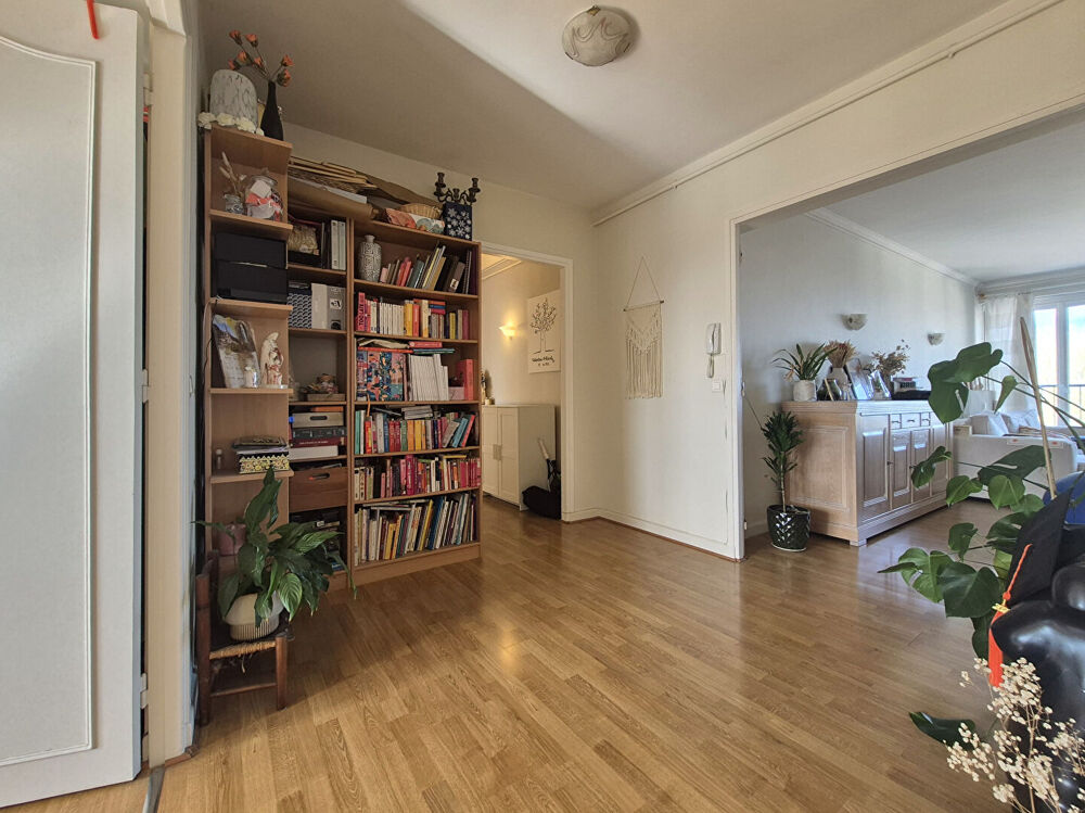 APPARTEMENT 105 m² 3 CHAMBRES ET GARAGE EN HYPER CENTRE