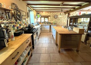  Appartement � vendre 10 pi�ces 295 m�