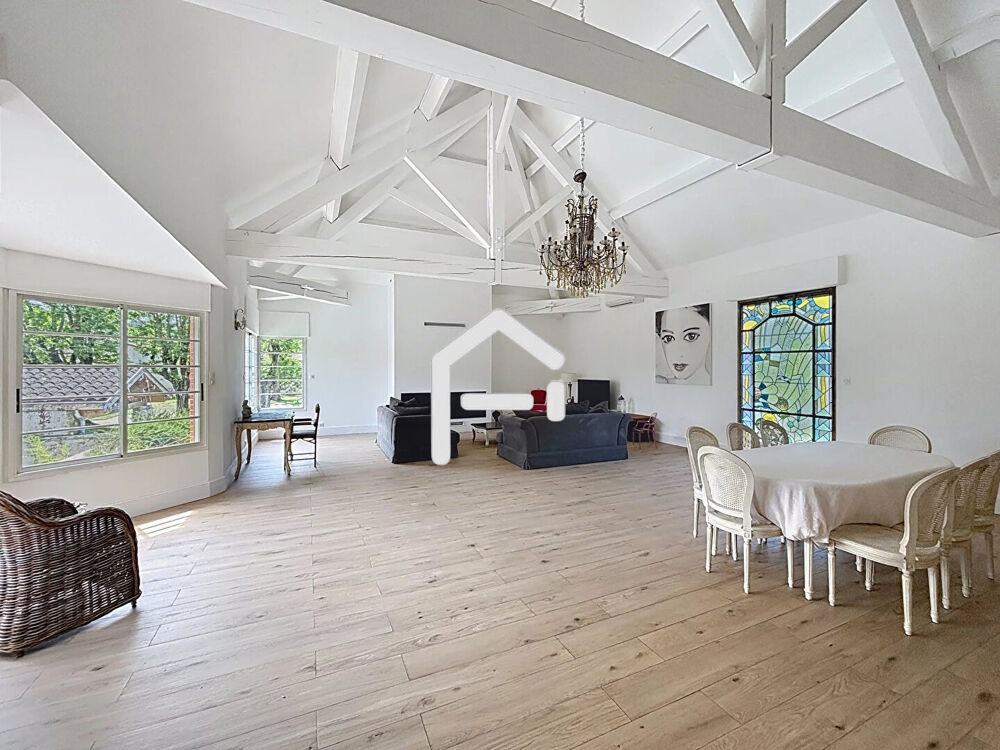 Maison 9 pièces 350 m² · à Portet sur Garonne · 350 m² · 750 000 €