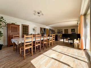  Maison � vendre 9 pi�ces 204 m�