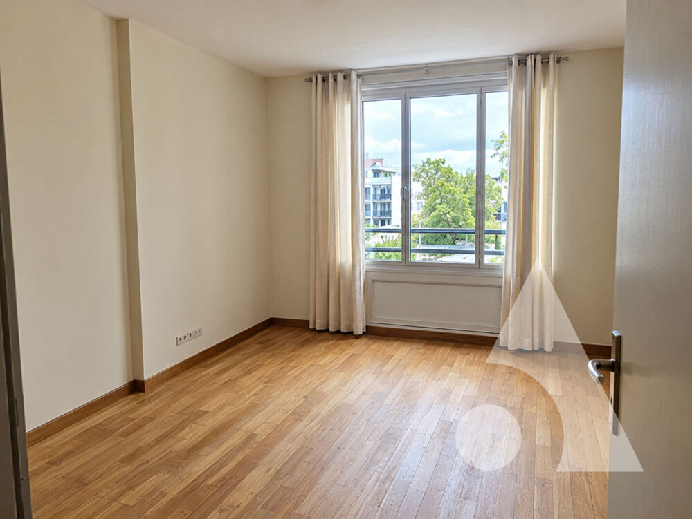 à vendre  Appartement Divonne-les-Bains (01220)