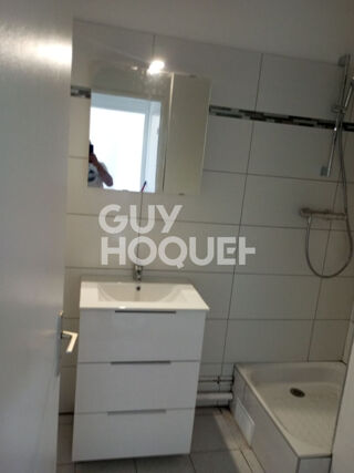  Appartement à louer 1 pièce 28 m²