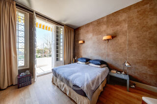  Villa à vendre 10 pièces 257 m²