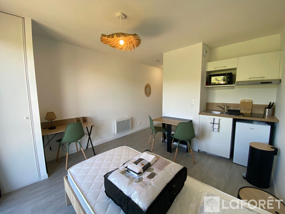 Location Appartement Studio meublé - Résidence étudiante - IUT Périgueux Champcevinel