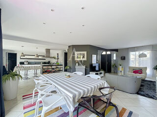  Maison à vendre 6 pièces 188 m²