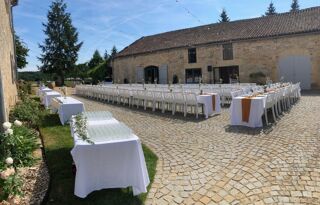  Villa à vendre 15 + pièces 1030 m²