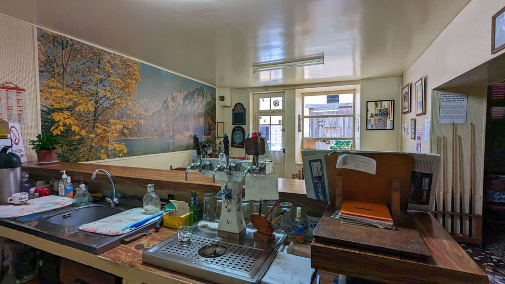 Vente Maison Commerce + appartement - Saint Louis En L' Isle - 8 pièce(s) 215 m2 Saint louis en l isle