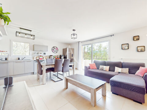   T3 lumineux avec terrasse, garage et parking - Alby-sur-Ch�ran - Entre Annecy et Aix-les-Bains Appartement - 3 pi�ce(s) - 70 m�