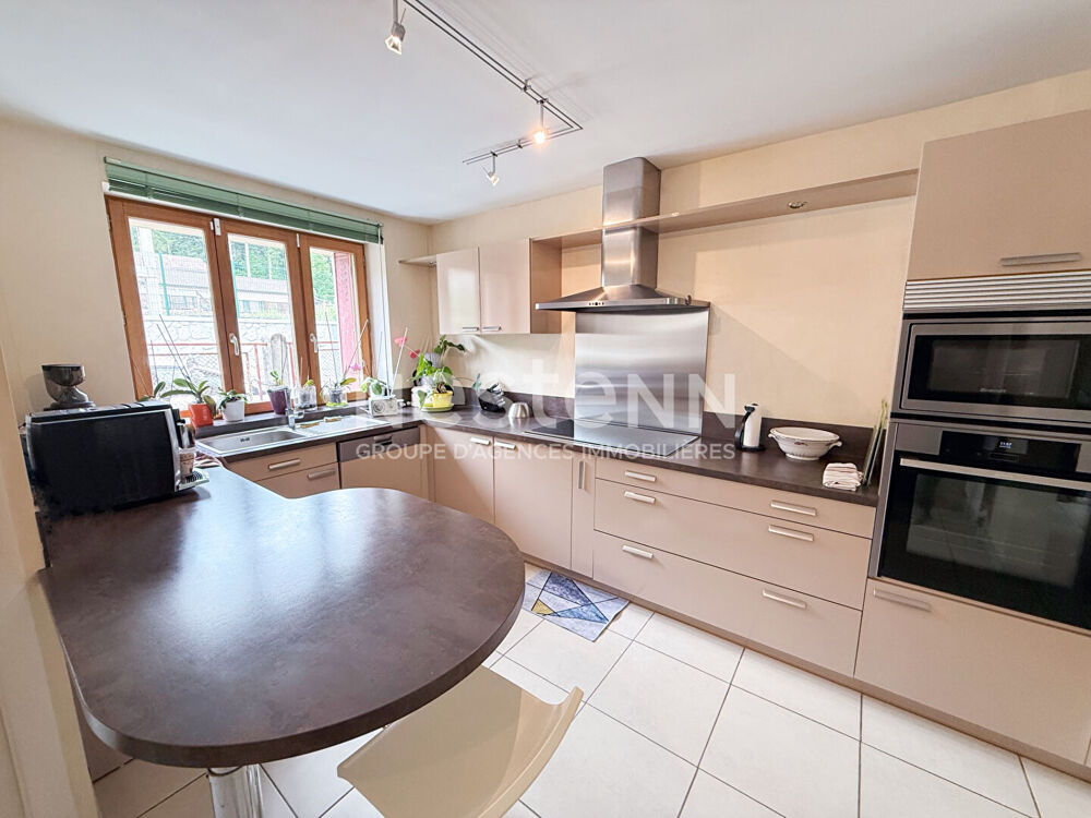 Vente Maison - Saint Sulpice Laurière - Maison 5 pièces avec terrasse et piscine couvertes - jardin - terrain constructible de 525 m2 Saint sulpice lauriere