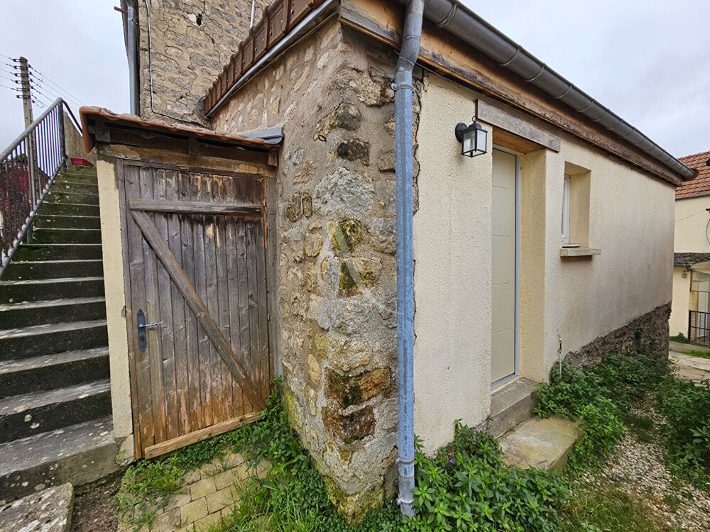 Location Appartement STUDIO MEUBLÉ 20m² + CAVE - JUZIERS Juziers