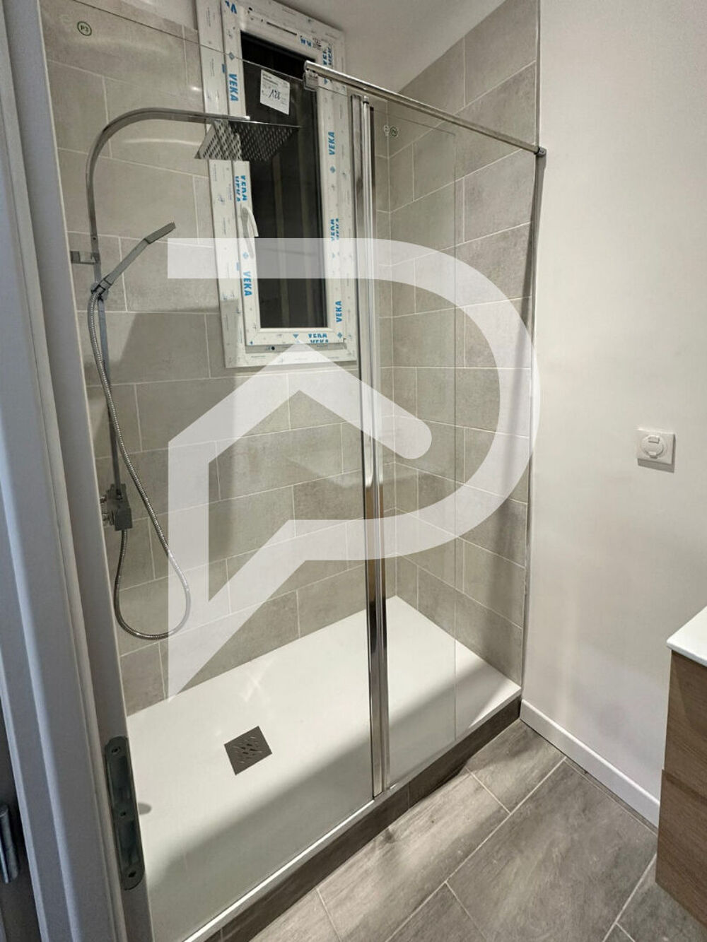 Vente Appartement Grand T2 rénové avec goût Marseille 13002 Marseille 2