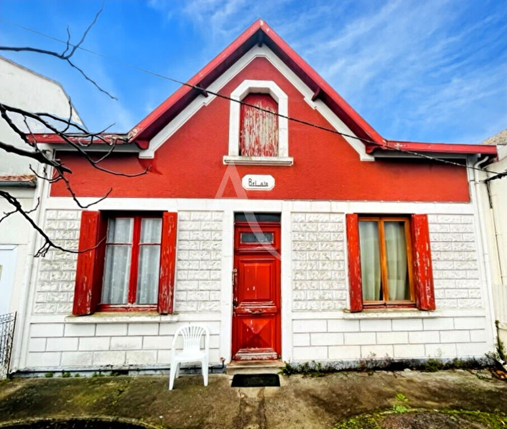 Maison 3 pièces 87 m² · à Rochefort · 87 m² · 164 300 €