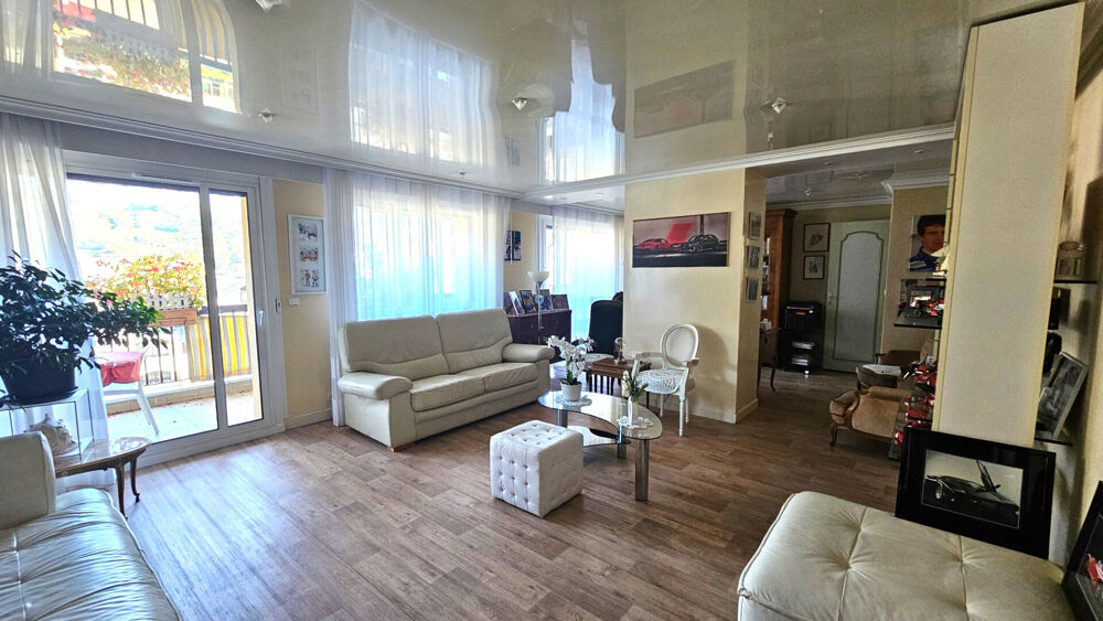 VENTE : appartement de 6 pièces + cuisine (143 m²) avec terrasse, Garage à ALBERTVILLE