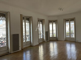  Appartement à vendre 2 pièces 60 m²