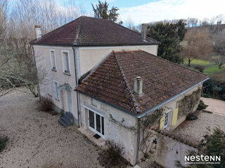  Villa à vendre 9 pièces 266 m²