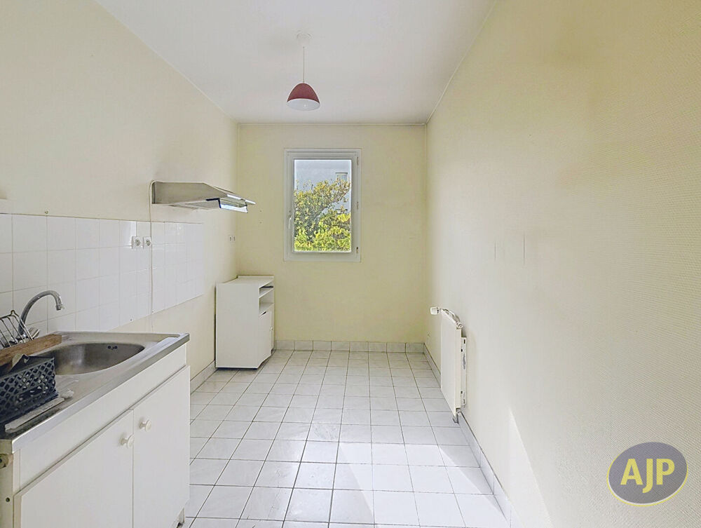 Vente Appartement Appartement - 2 chambres - garage - cave - balcon Rennes