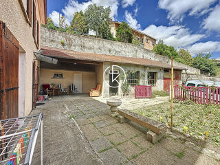  Maison  vendre 10 pices 183 m