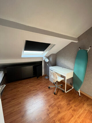  Appartement à louer 2 pièces 38 m²
