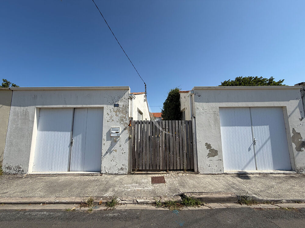 Vente Maison Maison familiale 4 pièces avec 2 garages à Port-des-Barques Port des barques