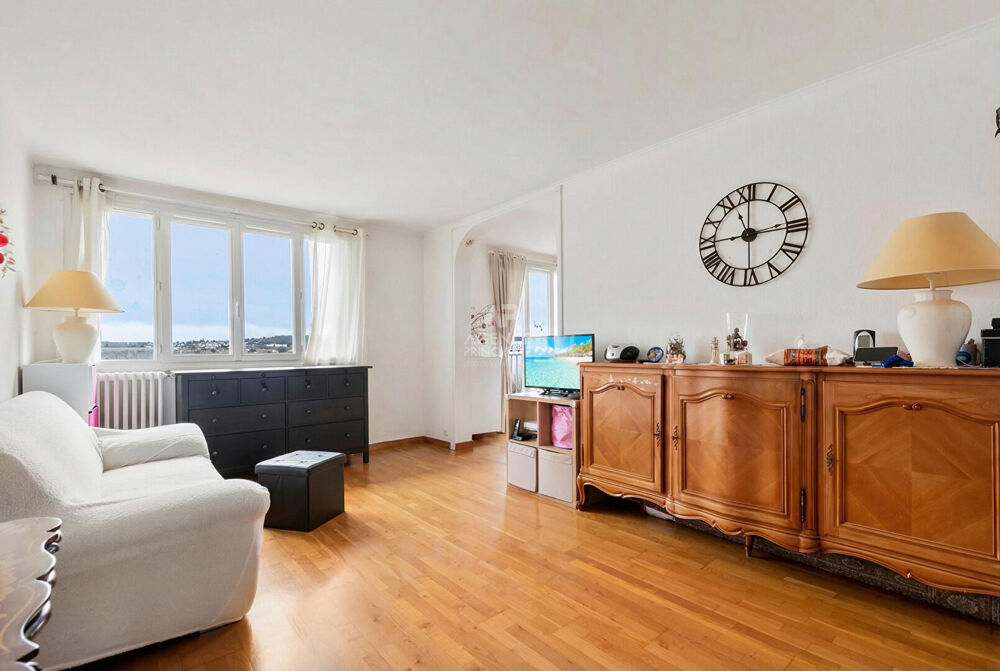 Vente Appartement Appartement Saint Germain En Laye 4 pièce(s) 64.69 m2 Saint germain en laye