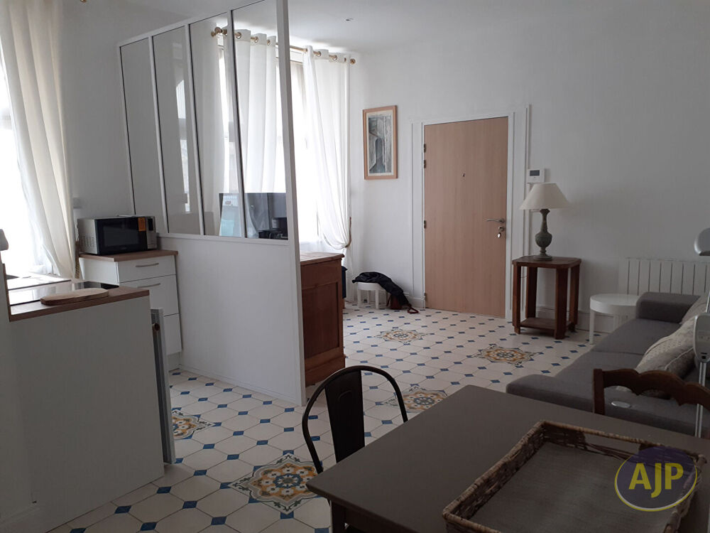 Location Appartement Appartement  MEUBLÉ -T1  bis- Redon Redon
