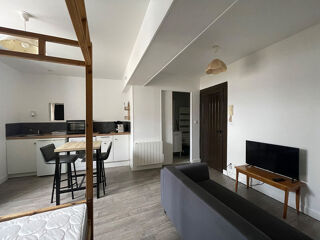  Appartement à louer 1 pièce 22 m²