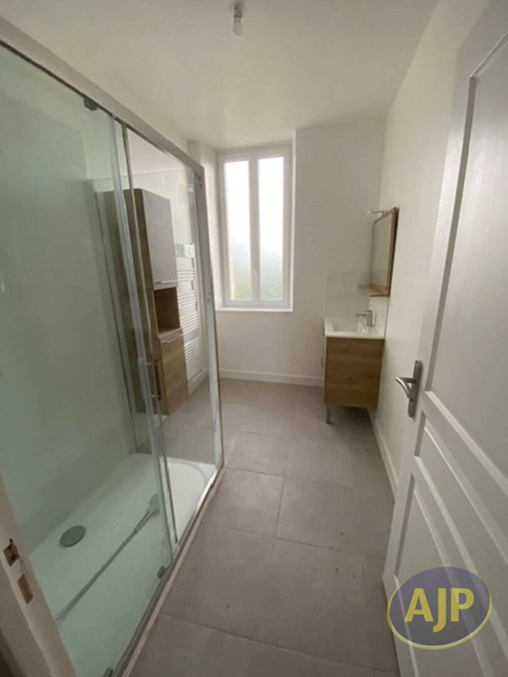 Location Maison DUPLEX  4 pièce(s) 62.60 m2 Cissac medoc