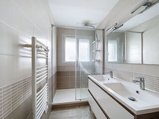  Appartement à louer 5 pièces 79 m² Angers