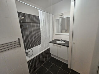 Appartement à louer 2 pièces 40 m²