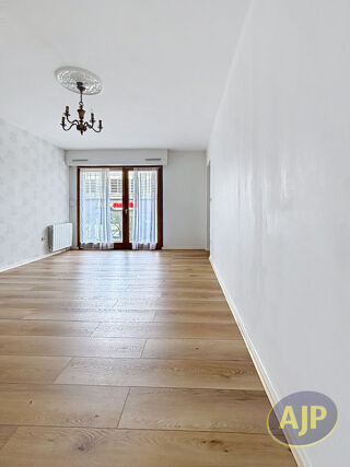 Location Appartement Nantes Saint-Donatien - LES CASTALIES - Appartement 3 pièces d'environ 60 m2 Nantes