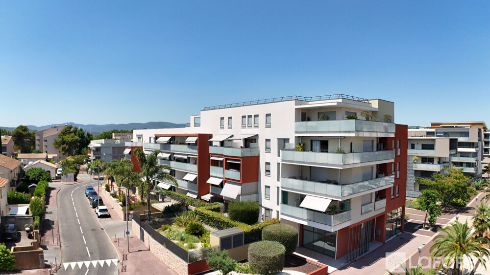 Appartement Frejus 3 pièce(s) 63 m2