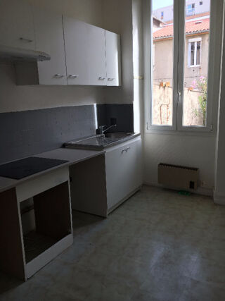  Appartement  louer 1 pice 37 m