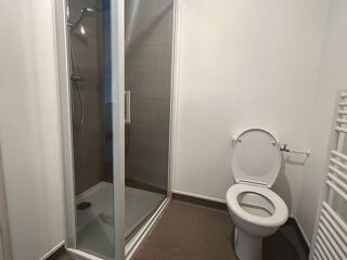  Appartement à louer 1 pièce 27 m²