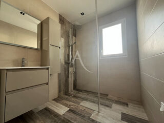  Maison à louer 3 pièces 77 m²