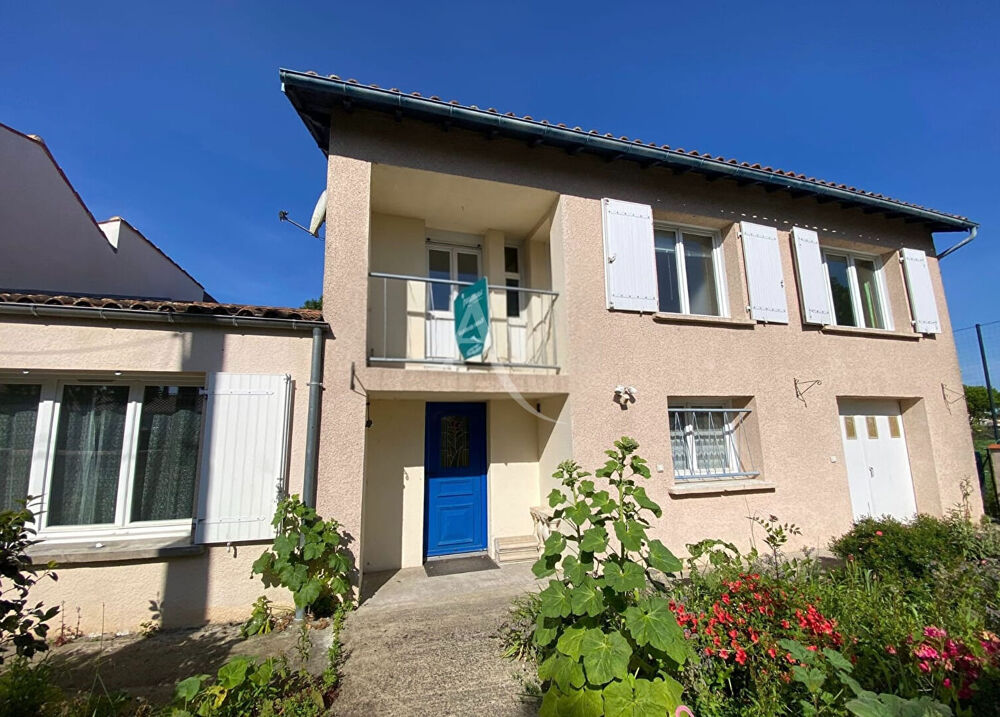 Maison 6 pièces 127 m² · à Rochefort · 127 m² · 241 500 €