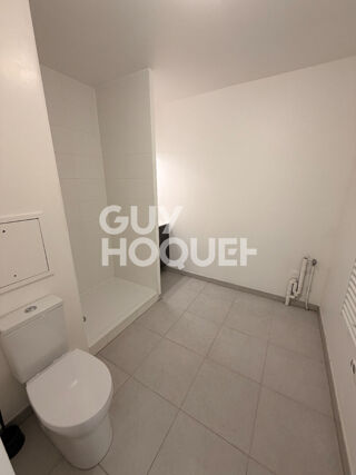  Appartement à louer 1 pièce 34 m²