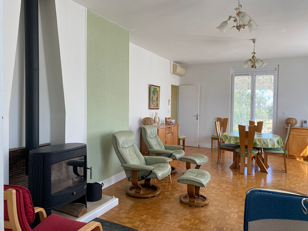 Maison Rouffignac Saint Cernin De Reilhac 6 pièce(s) 185 m2